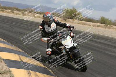 media/May-05-2025-Moto Forza (Mon) [[3c1838c5e5]]/3-C Group/Session 2 (Turn 7 Inside)/
